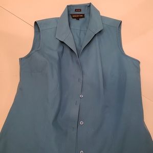 Jones New York blue sleeveless shirt